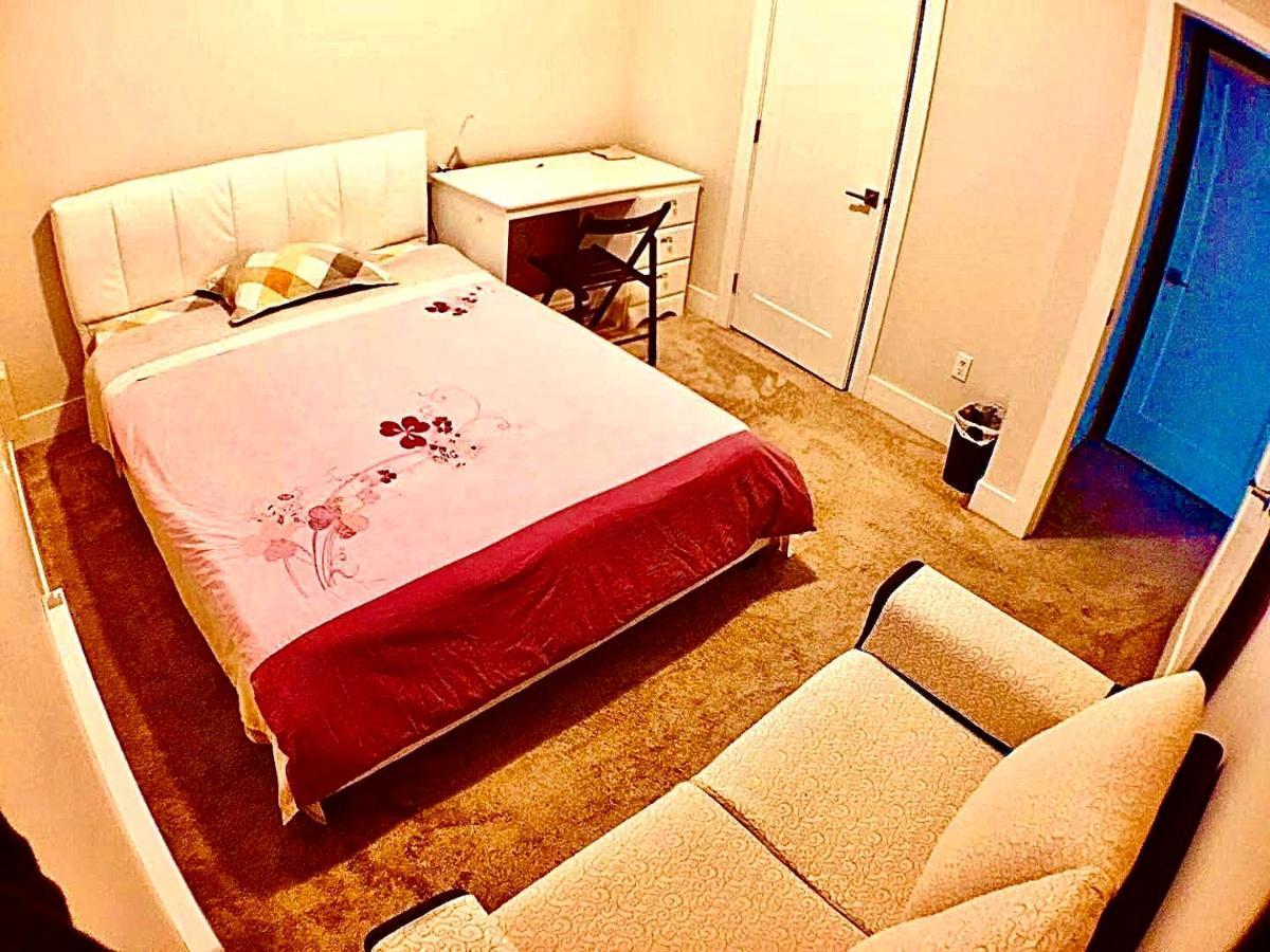 Deluxe House Daire Surrey Dış mekan fotoğraf