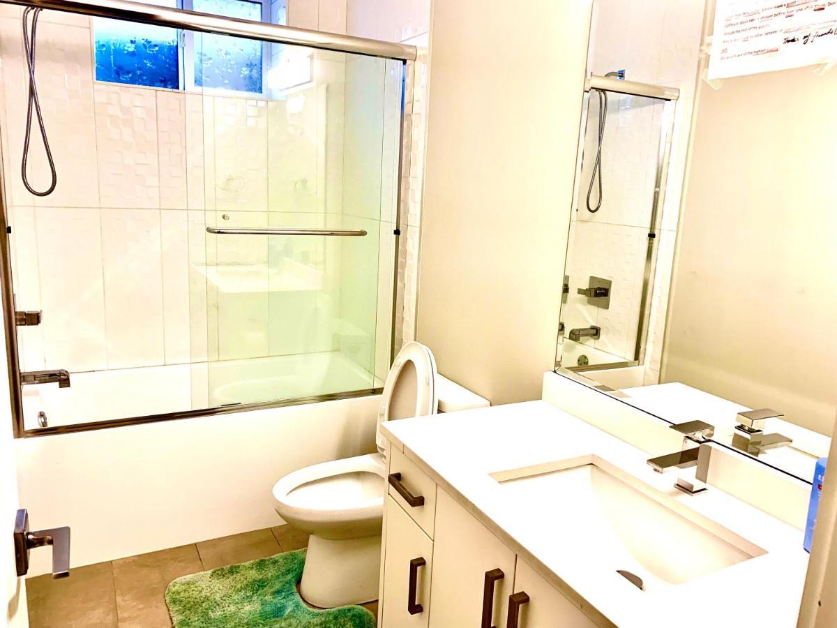 Deluxe House Daire Surrey Dış mekan fotoğraf